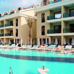 Otel Club Candan