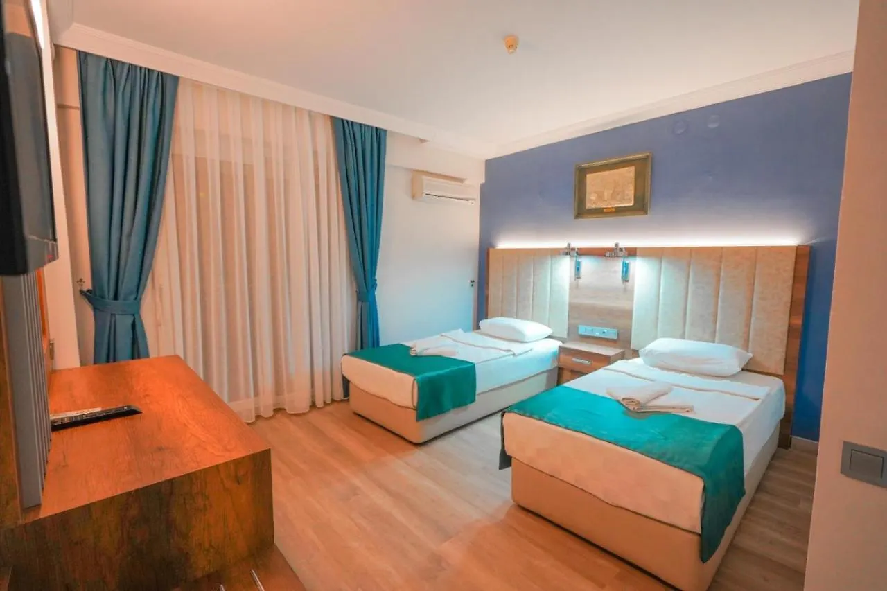 Hotel Amore Marmaris 3*,